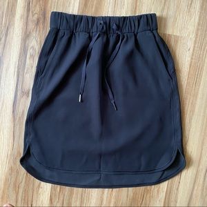 Lululemon On the Fly Skirt *woven
